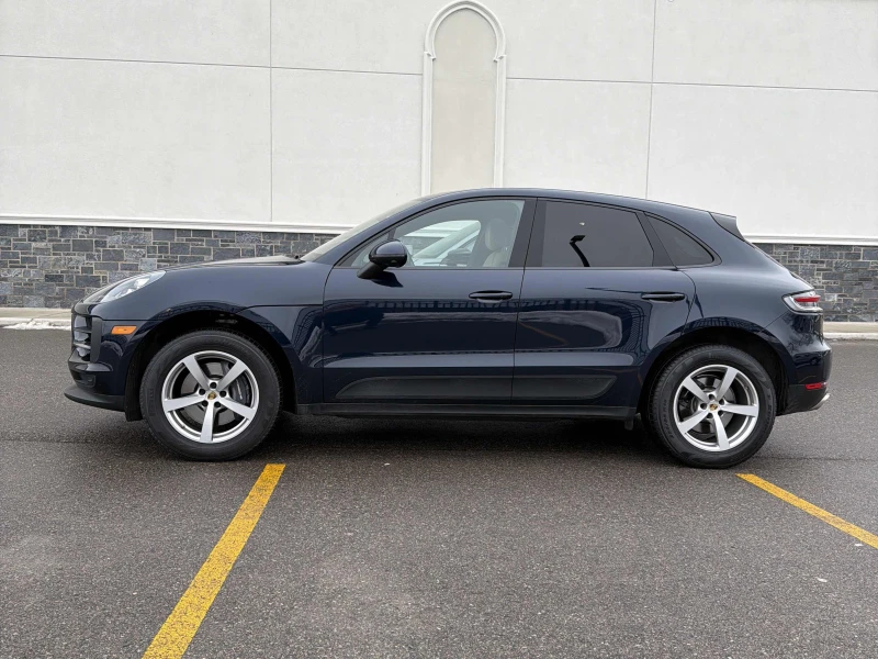 Porsche Macan 2021 AWD * ДИСТРОНИК / 360 / ПОДГРЕВИ / ОБДУХВАНЕ , снимка 3 - Автомобили и джипове - 53590952