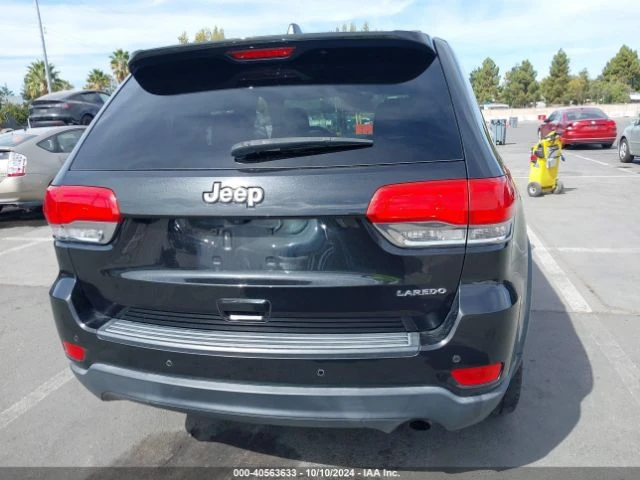 Jeep Grand cherokee LAREDO, снимка 2 - Автомобили и джипове - 47629368