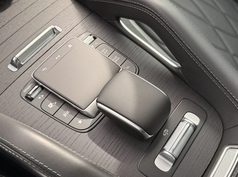 Mercedes-Benz GLE 63 S AMG  4Matic+ Ceramic, снимка 11 - Автомобили и джипове - 55928144
