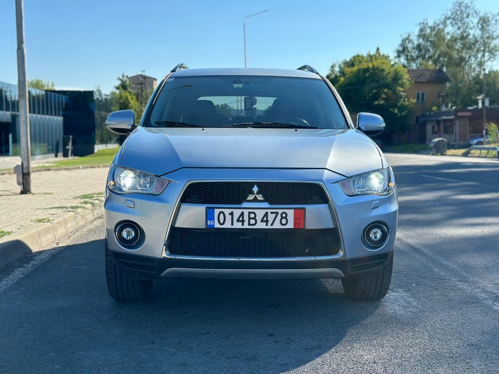 Mitsubishi Outlander 2, 2Di-D 177к.c.4X4 FACELIFT НОВ ВНОС - изображение 2