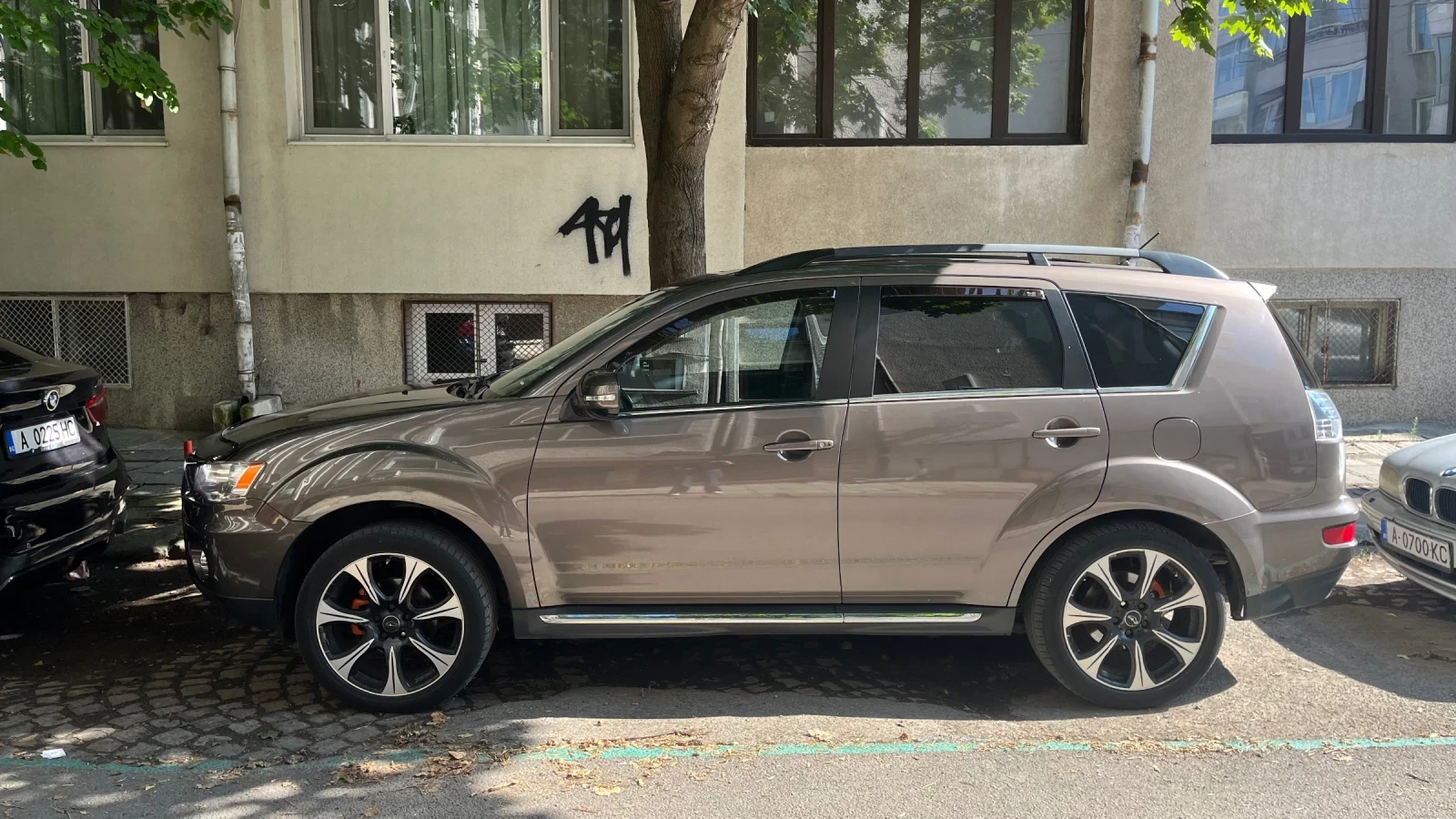 Mitsubishi Outlander  - изображение 8