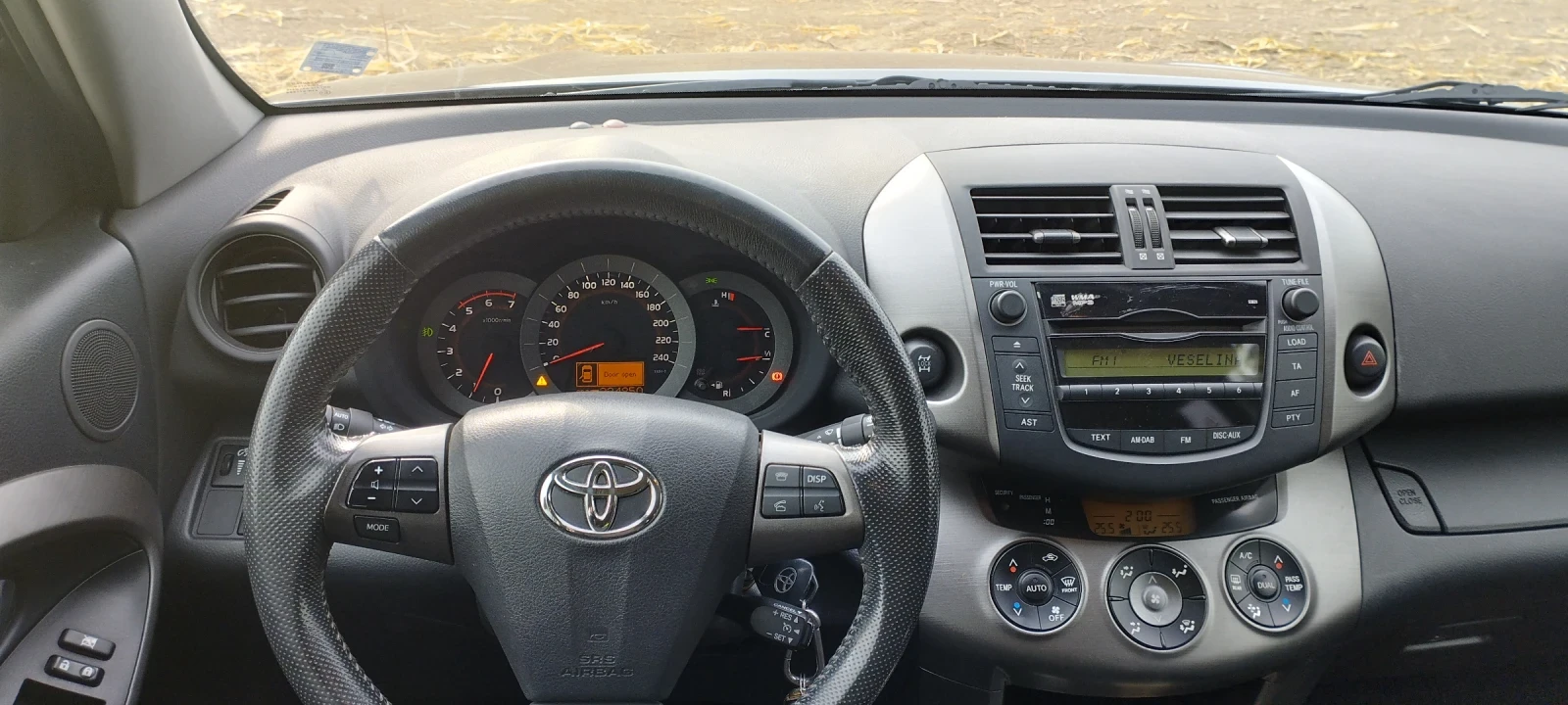 Toyota Rav4 2.2 - изображение 9