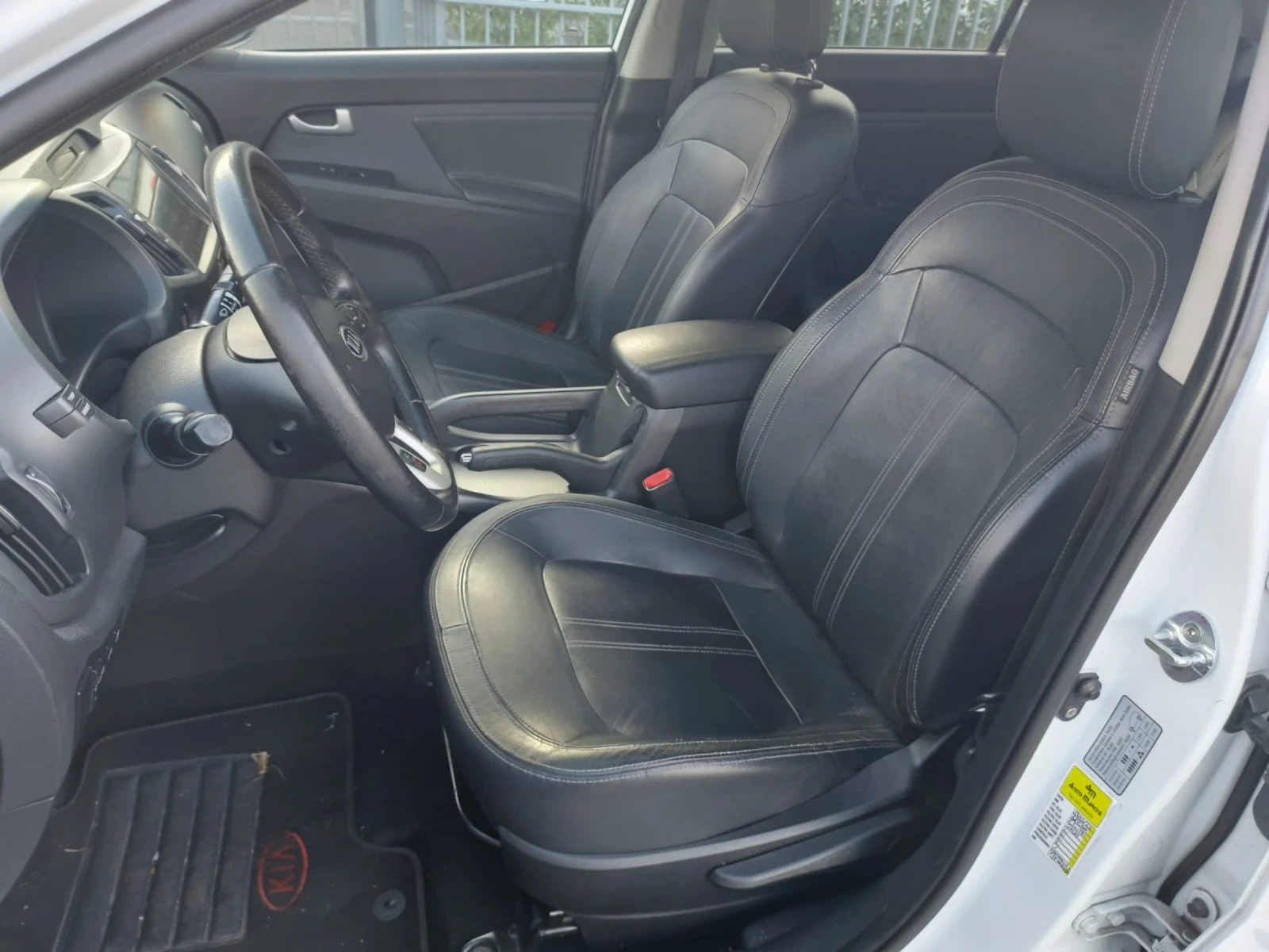 Kia Sportage 2.0CDRI/184/ /137700/FULL!/ | Mobile.bg   13