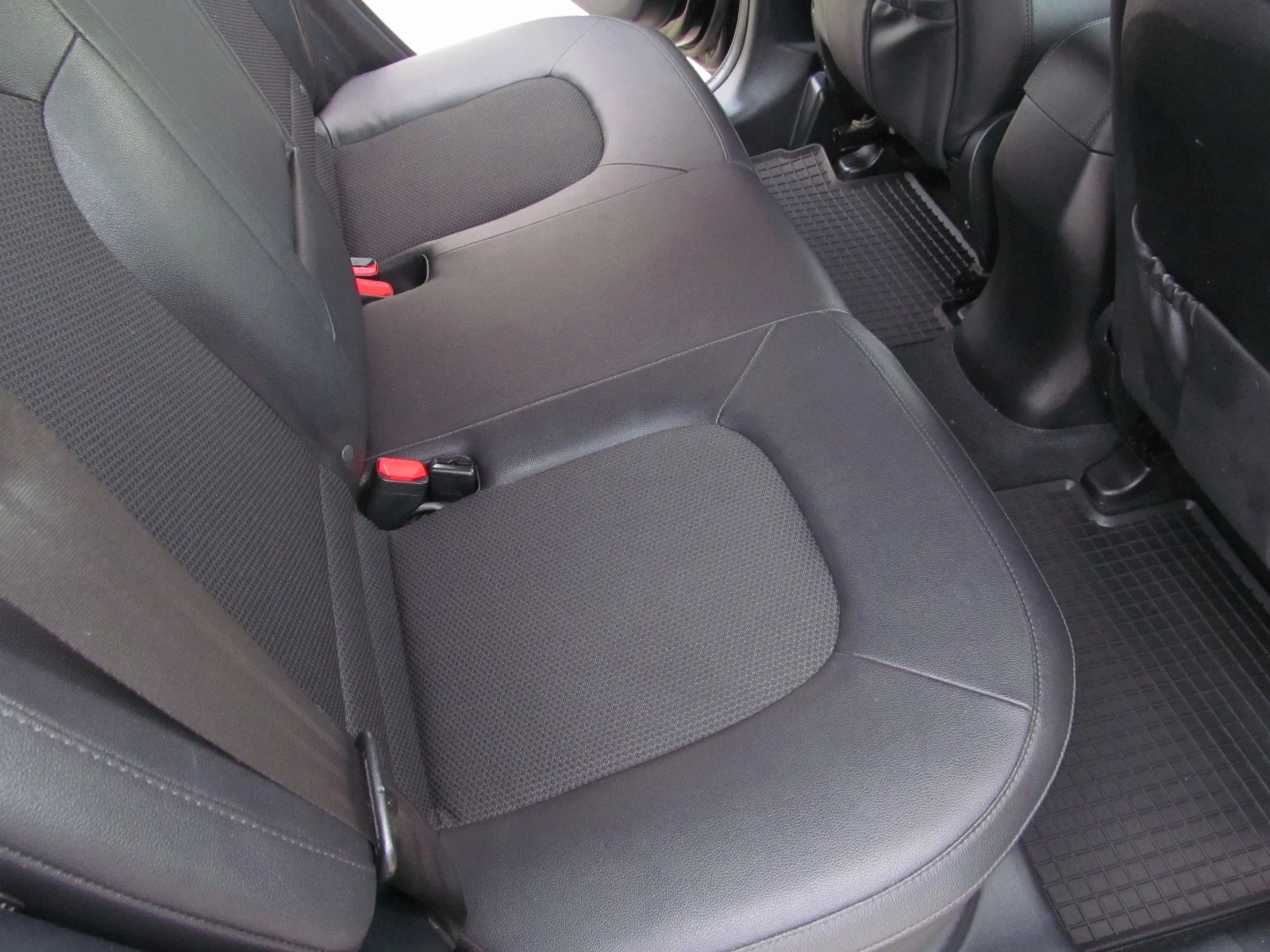 Hyundai IX35 2.0D/PREMIUM/EURO5B/FACE-LIFT/��� ��������� | Mobile.bg � ����������� 13