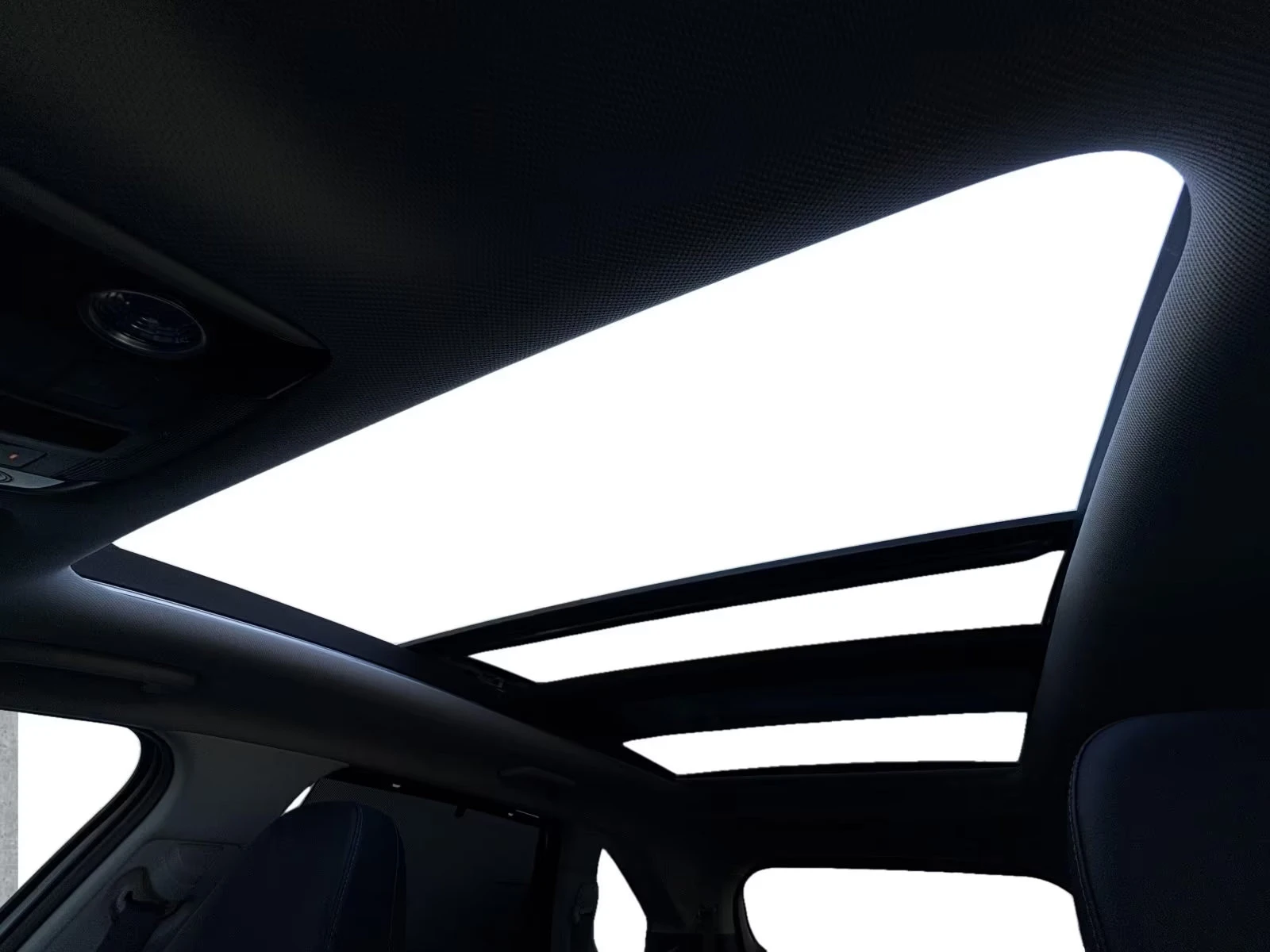 Kia Sorento HEV/230HP/4X4/PLATINUM/PANO/360/DIGITAL/ACC/951v | Mobile.bg � ����������� 12