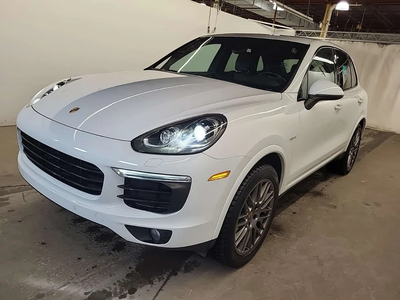 Porsche Cayenne S E-Hybrid AWD | PANO | KEYLESS | 2 ����� | Mobile.bg � ����������� 1