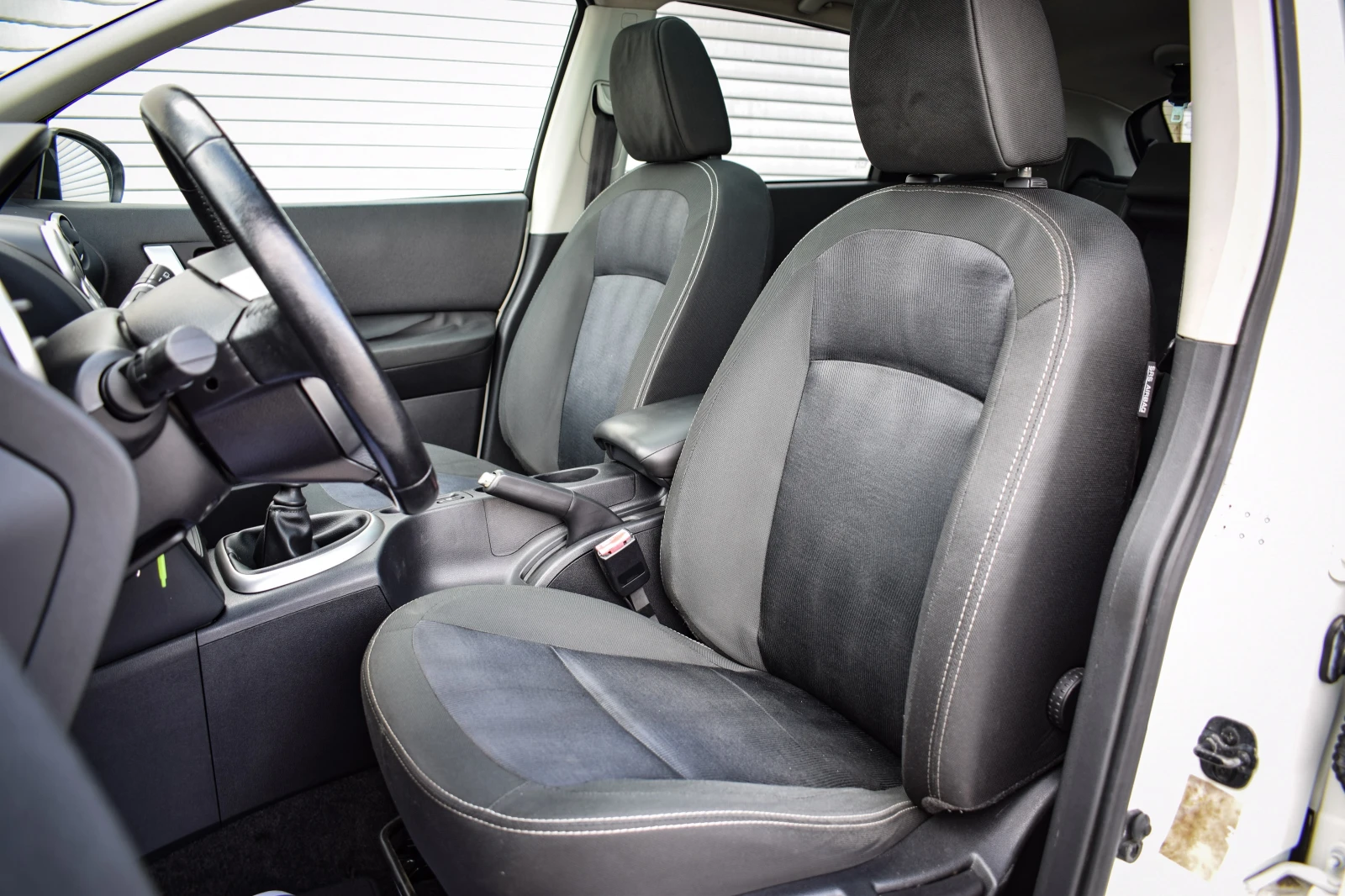 Nissan Qashqai 1.5DCI 110k.c. FACELIFT / ПАНОРАМА, снимка 8 - Автомобили и джипове - 54020447