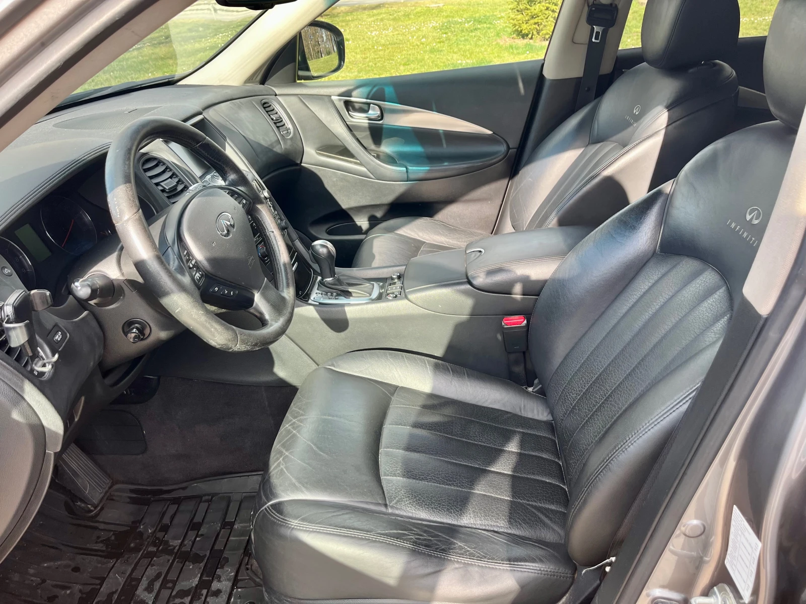 Infiniti Ex37 3.7-V6., снимка 9 - Автомобили и джипове - 54053344