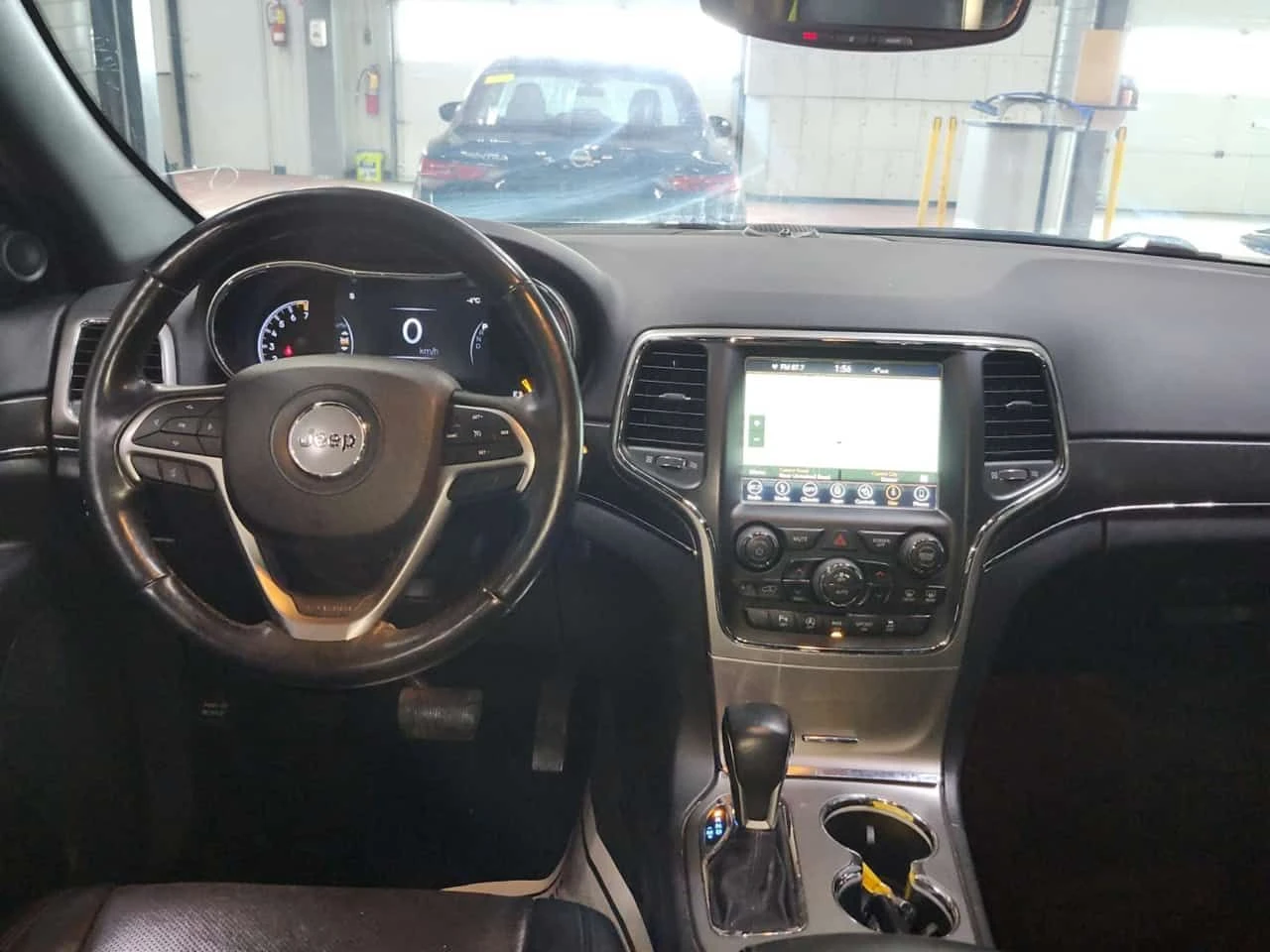 Jeep Grand cherokee  Limited /CARFAX/Панорама/Подгрев/Обдух/2 Ключа, снимка 6 - Автомобили и джипове - 54128702