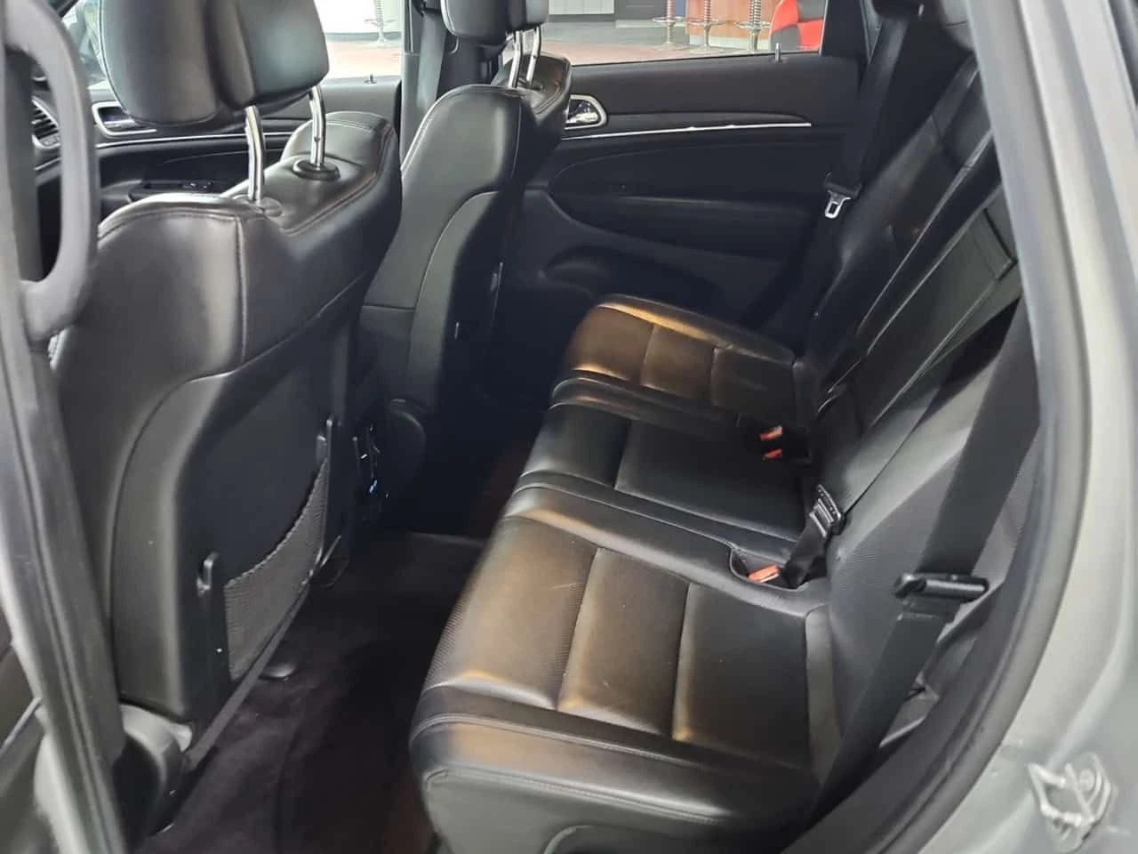 Jeep Grand cherokee  Limited /CARFAX/Панорама/Подгрев/Обдух/2 Ключа, снимка 11 - Автомобили и джипове - 54128702