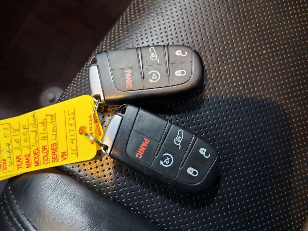 Jeep Grand cherokee  Limited /CARFAX/Панорама/Подгрев/Обдух/2 Ключа, снимка 8 - Автомобили и джипове - 54128702