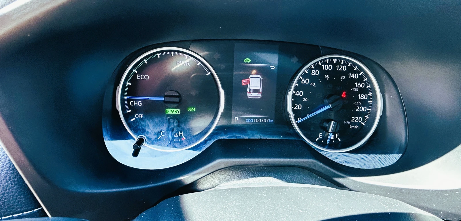 Toyota Rav4  Hybrid  AWD, снимка 15 - Автомобили и джипове - 54855564