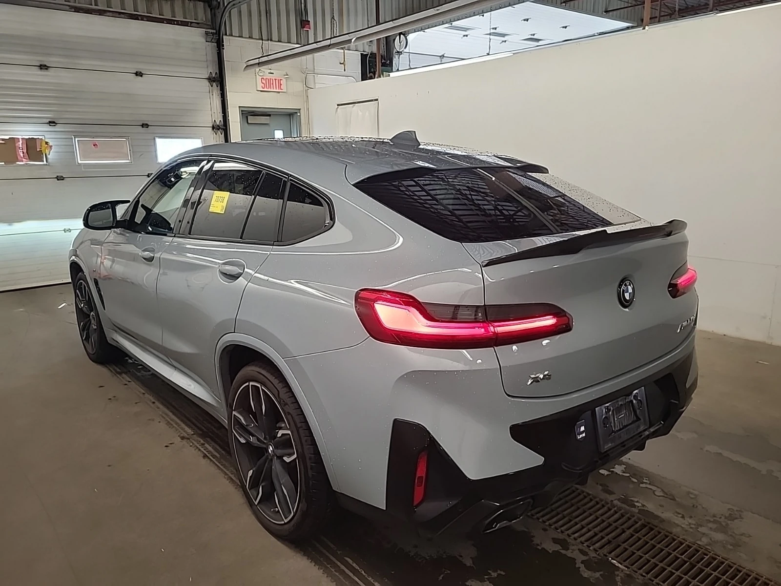 BMW X4  M40I XDRIVE / NARDO GREY / RED INT , снимка 4 - Автомобили и джипове - 55899319