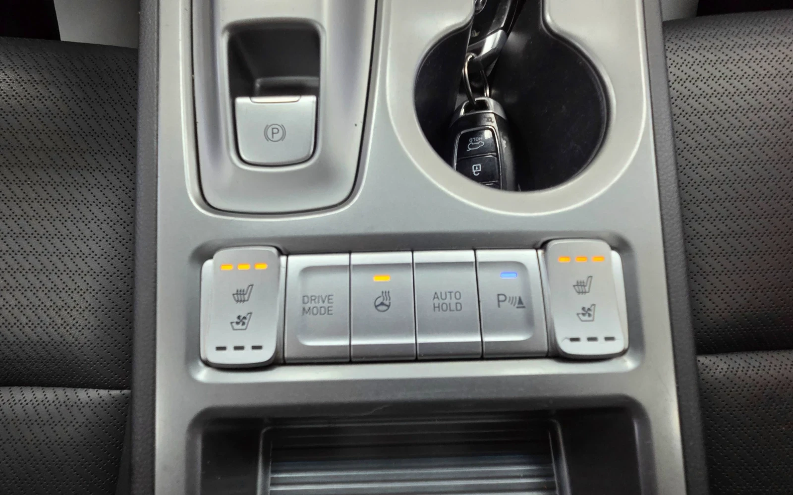 Hyundai Kona SOH100%Blue Link/Premium, снимка 14 - Автомобили и джипове - 56734166