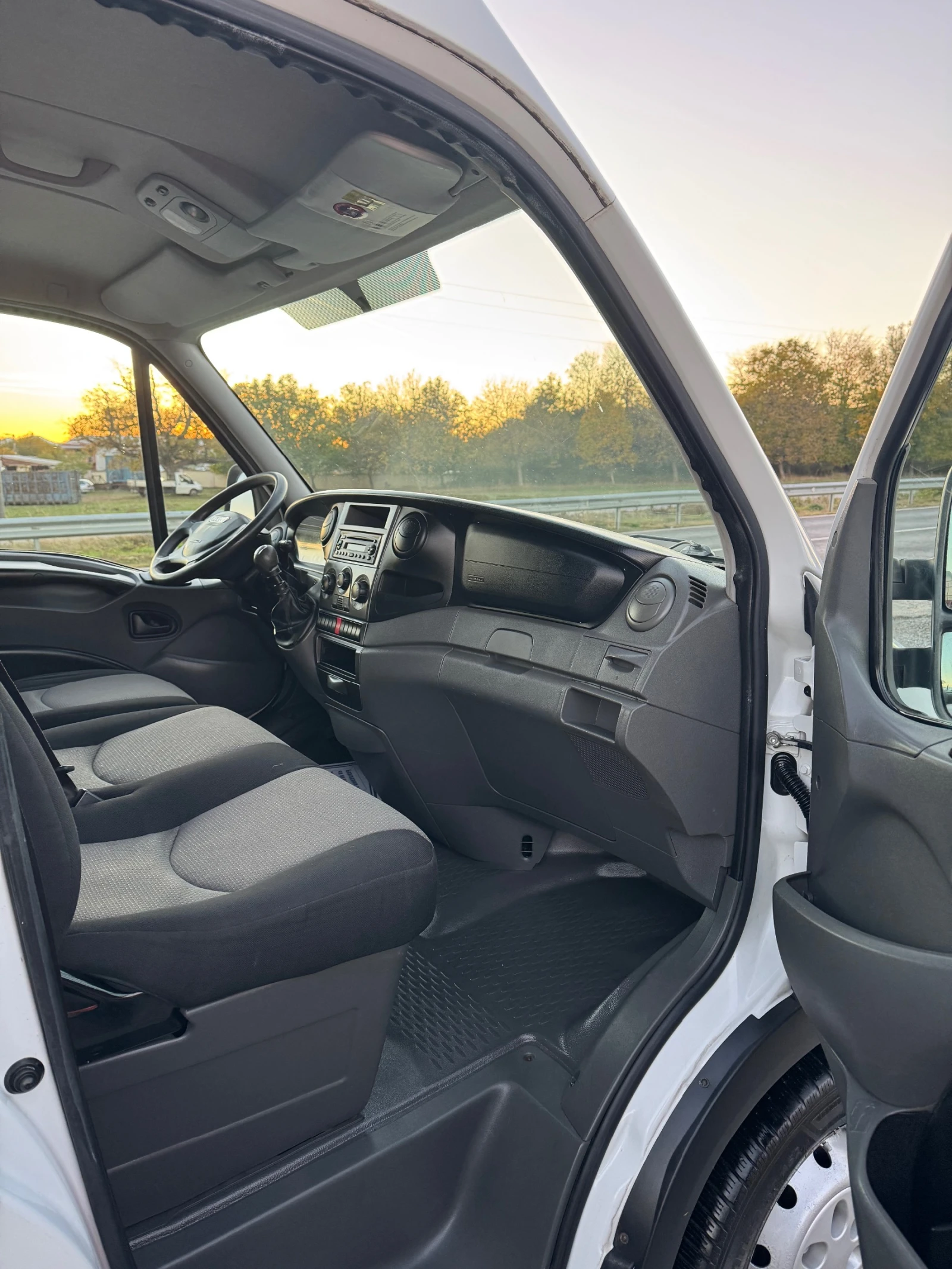 Iveco Daily 35S14* * * 5*  | Mobile.bg   11