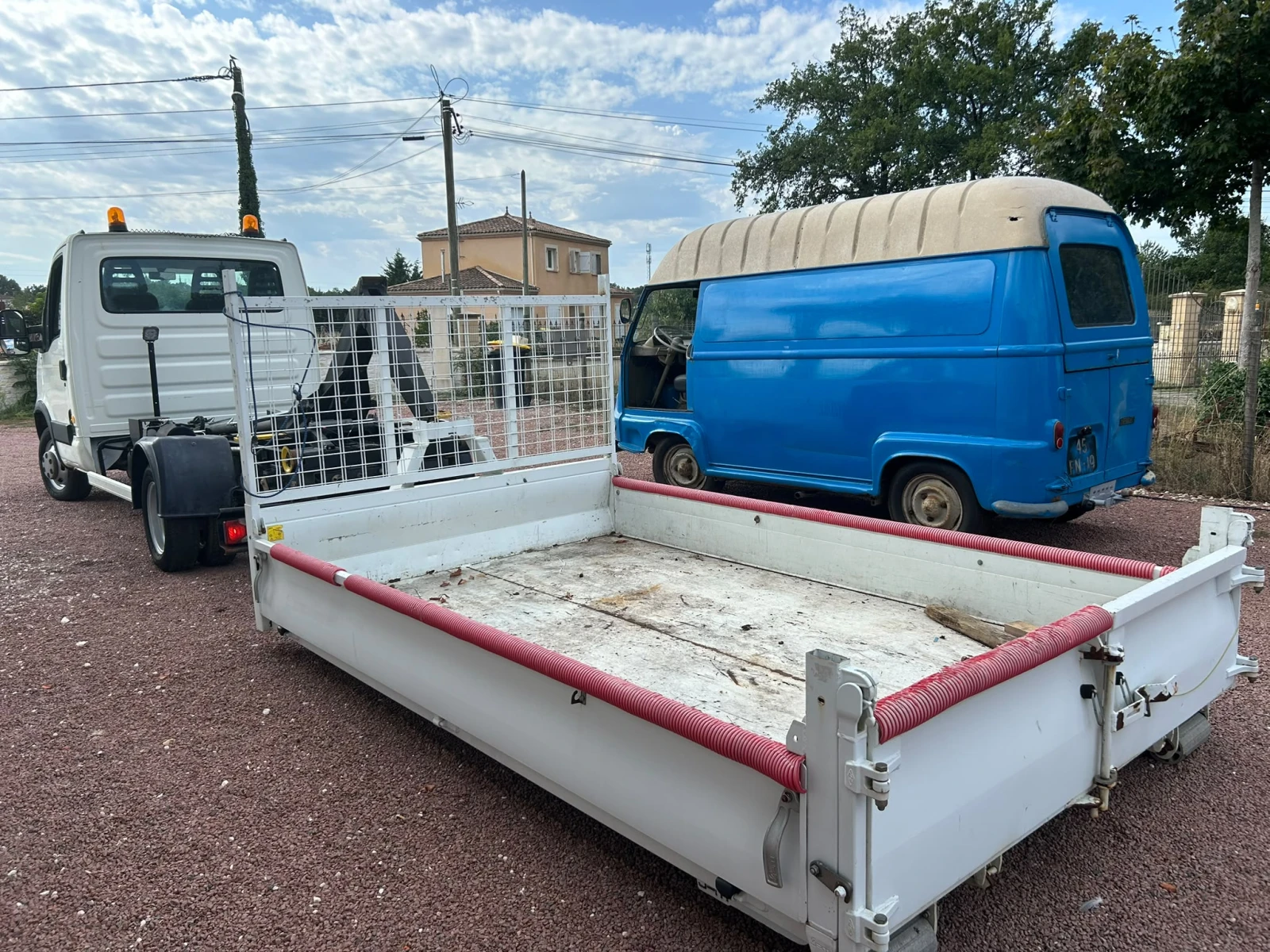 Iveco 35c15 САМОСВАЛ * МУЛТИЛИФТ, снимка 4 - Бусове и автобуси - 55966771