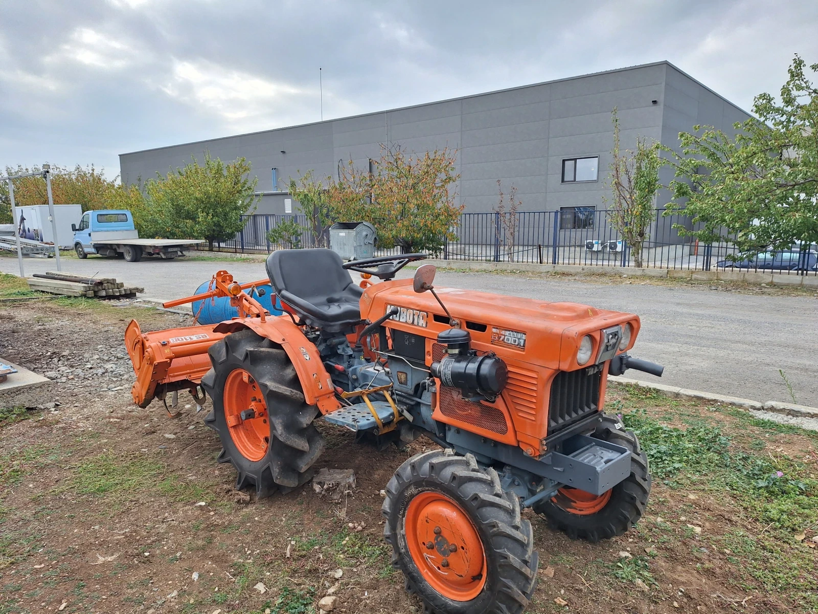 Трактор Kubota