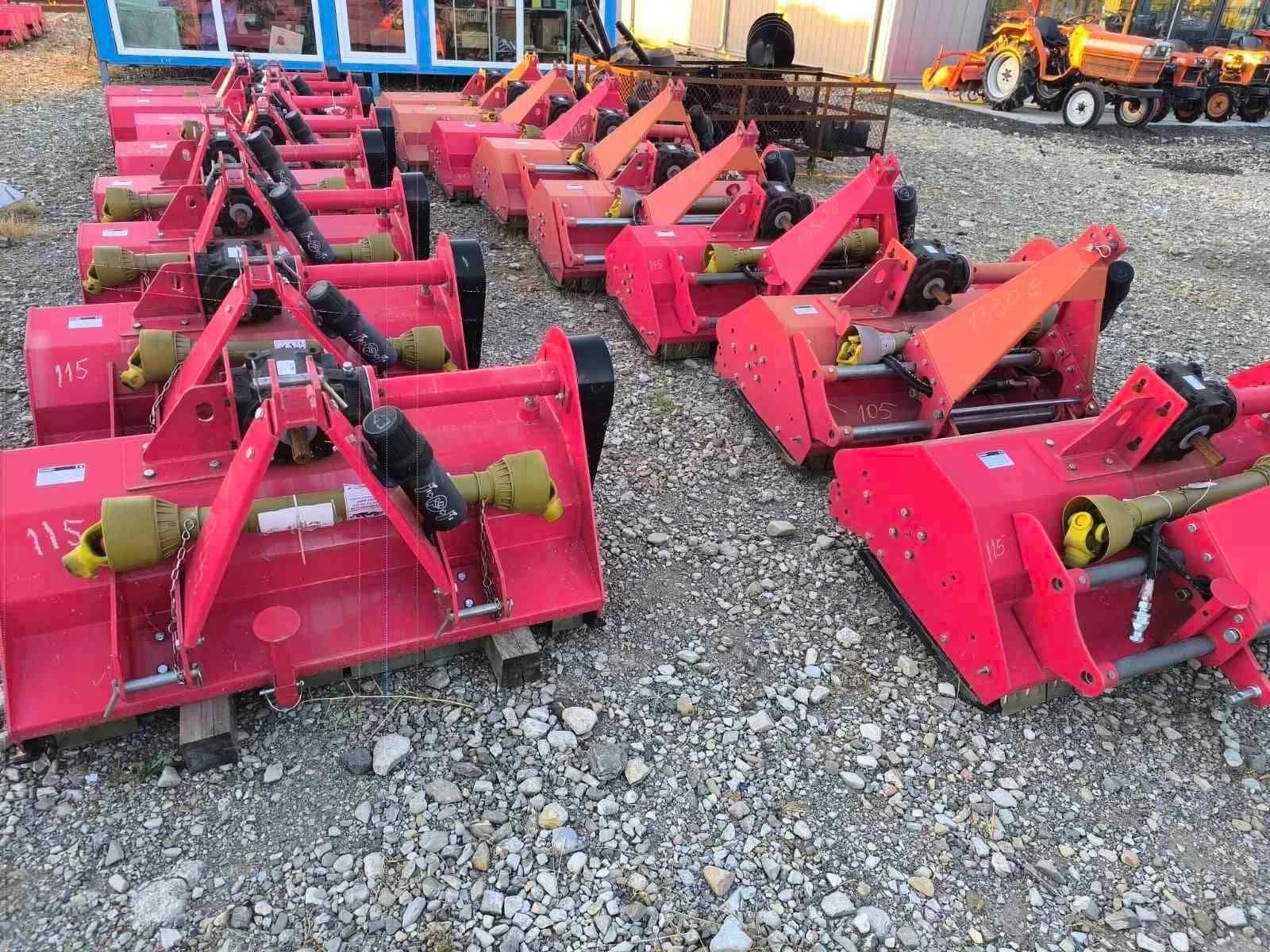 Трактор Kubota, снимка 12 - Селскостопанска техника - 56652848