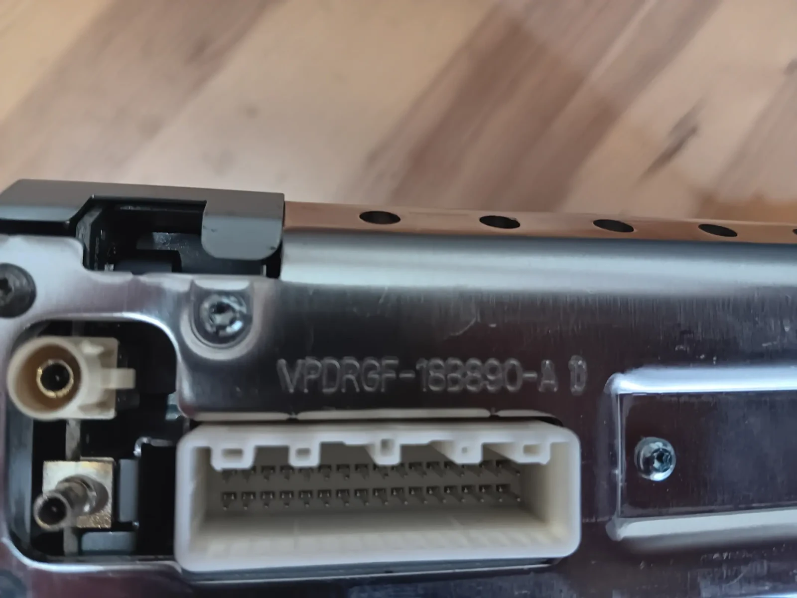   -     | Mobile.bg   2