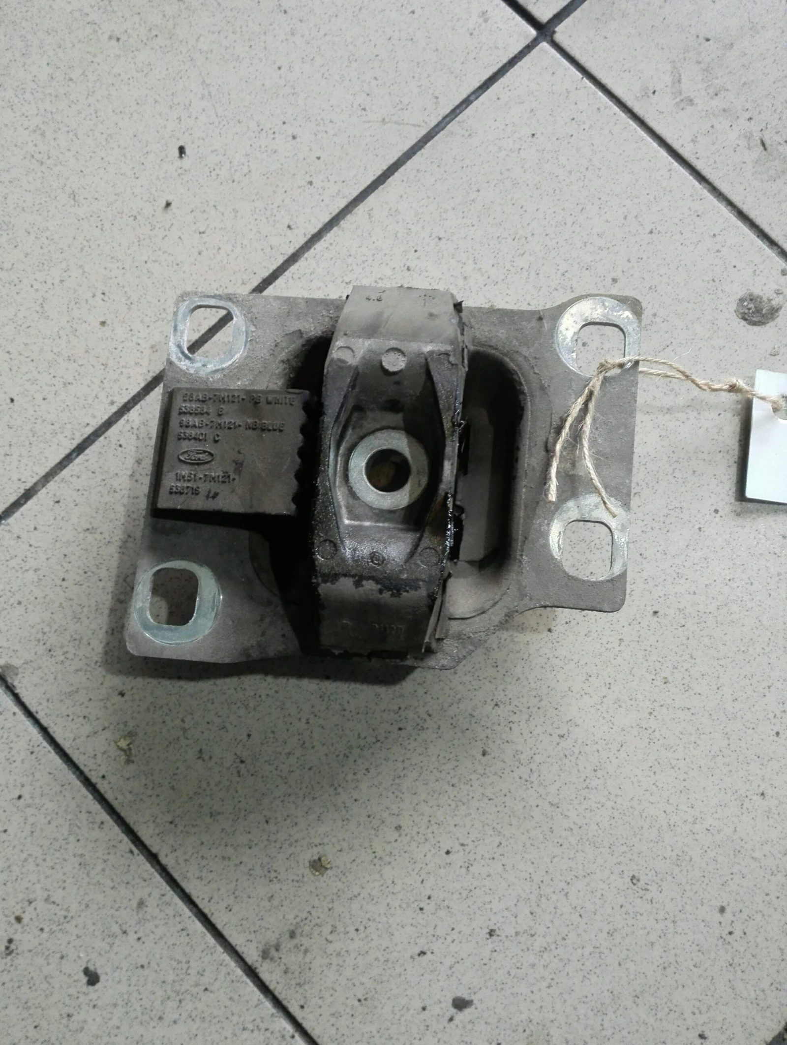 ������ �������� ���� ����� ����� 1.8���� | Mobile.bg � ����������� 1