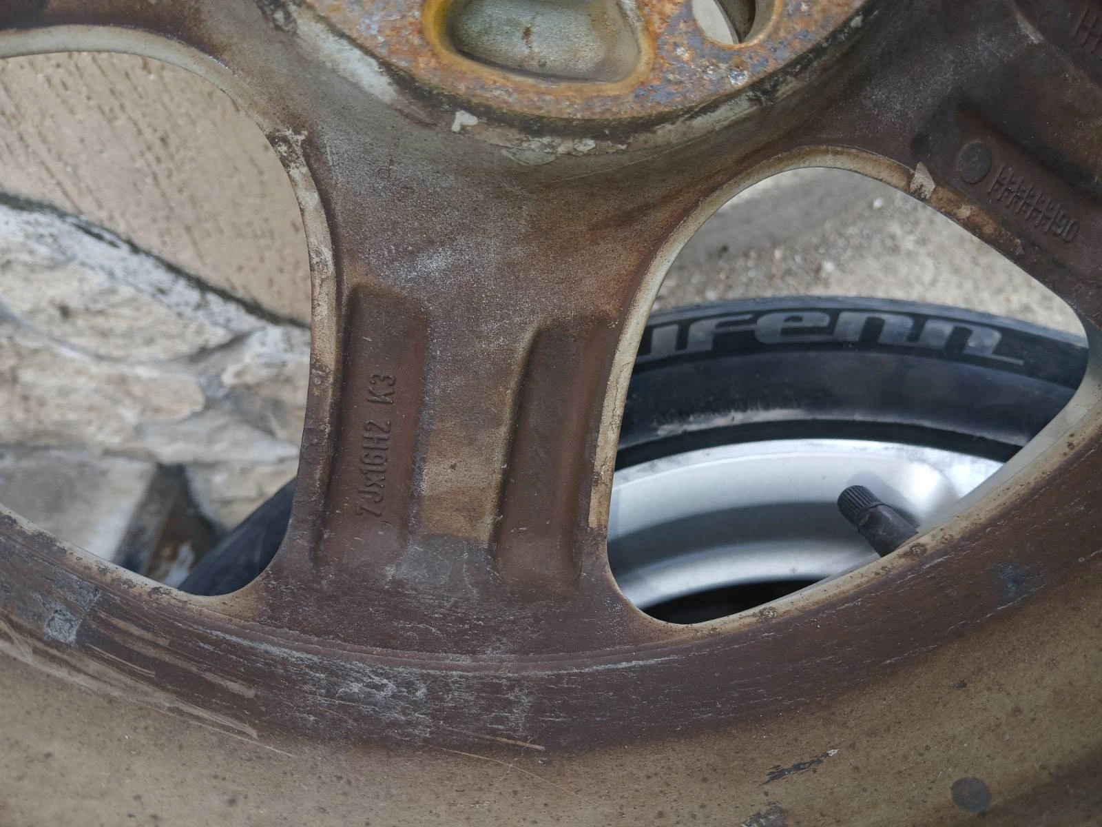 ���� � ������ 205/55R16 | Mobile.bg � ����������� 7