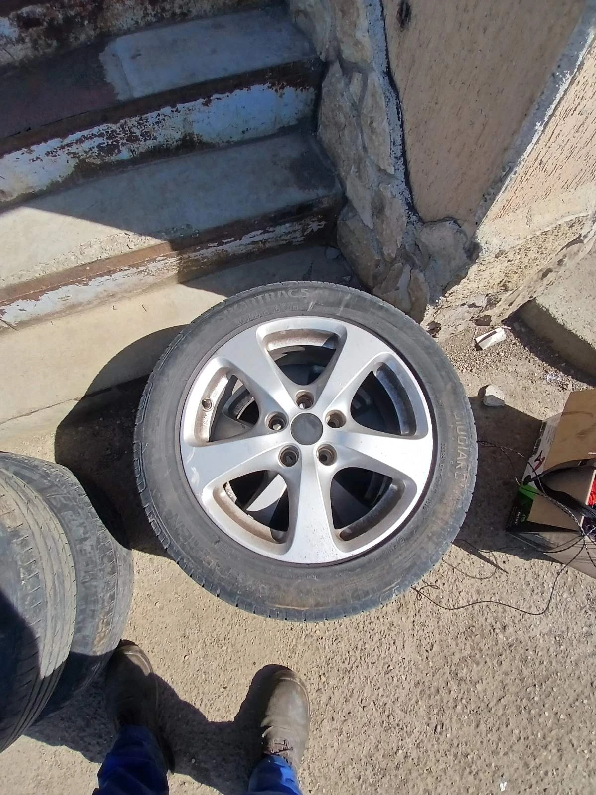 ���� � ������ 205/55R16 | Mobile.bg � ����������� 4
