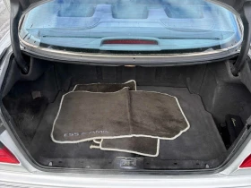 Mercedes-Benz E 55 AMG ПОДГРЕВИ * ПАМЕТ * ШИБИДАХ * CARFAX * , снимка 13