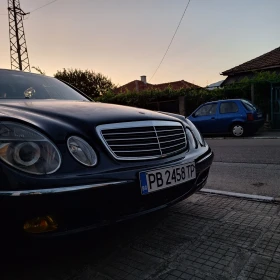 Mercedes-Benz E 220, снимка 3