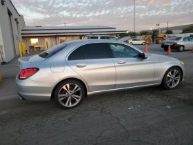 Mercedes-Benz C 300 FACELIFT* 9G-TRONIC* KEYLESS* СЕРВИЗНА ИСТОРИЯ, снимка 4