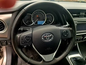 Toyota Auris 1.33 i 101 кс. 6 ск., снимка 9