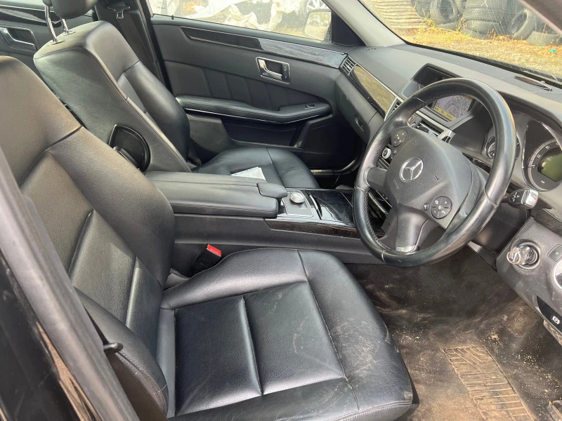 Mercedes-Benz E 350 Full OM642 265кс Седан и Комби, снимка 15 - Автомобили и джипове - 46980342