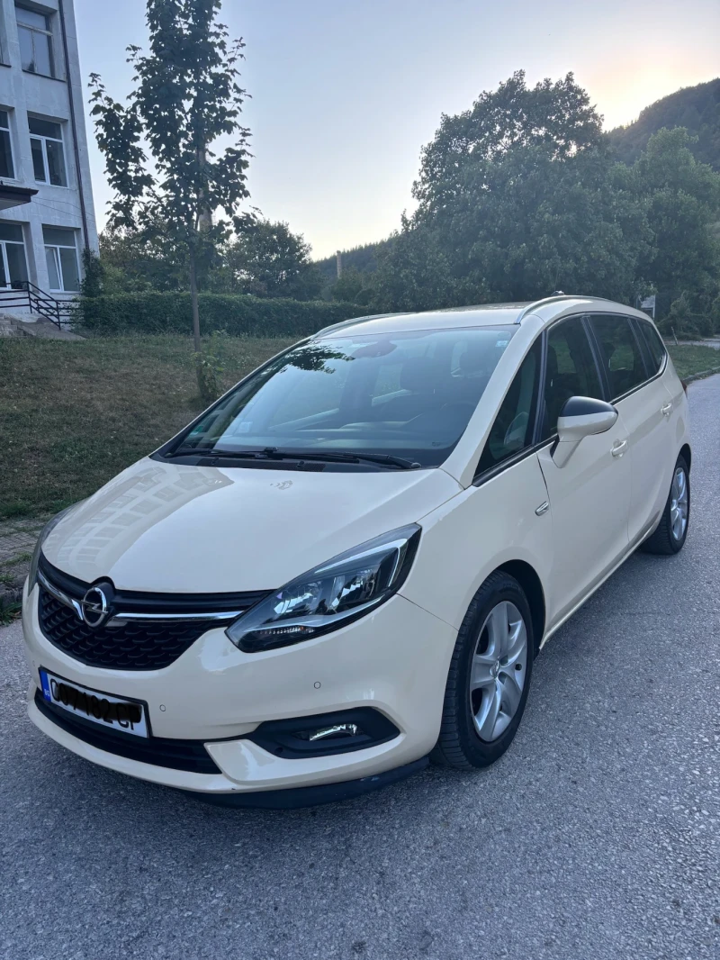 Opel Zafira 2.0 CDTi, снимка 2 - Автомобили и джипове - 47917501