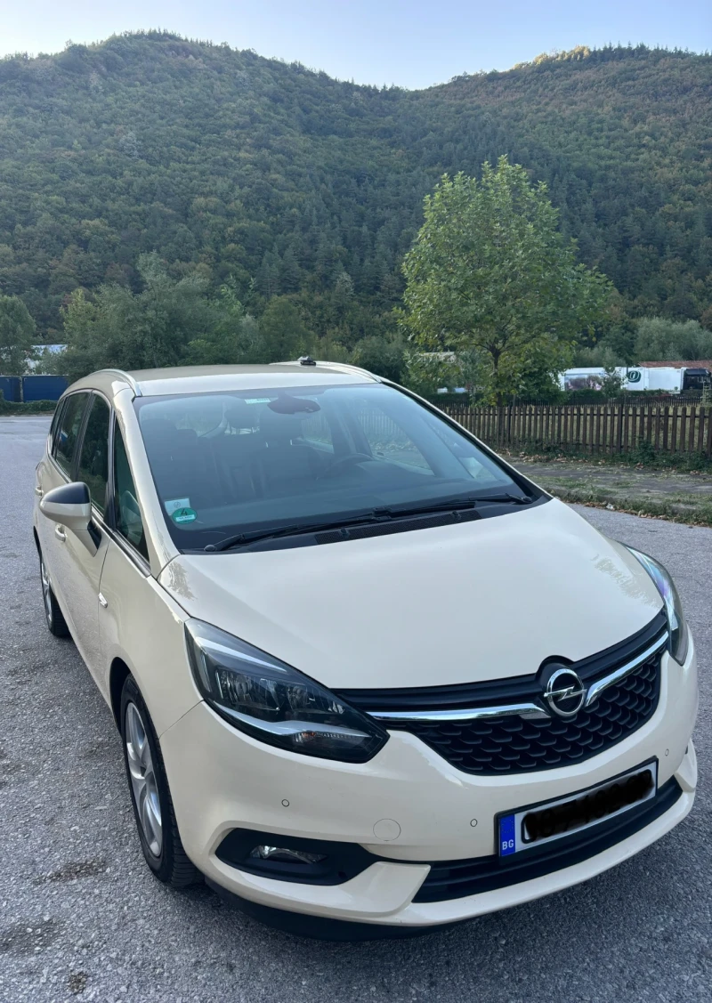 Opel Zafira 2.0 CDTi, снимка 3 - Автомобили и джипове - 47917501