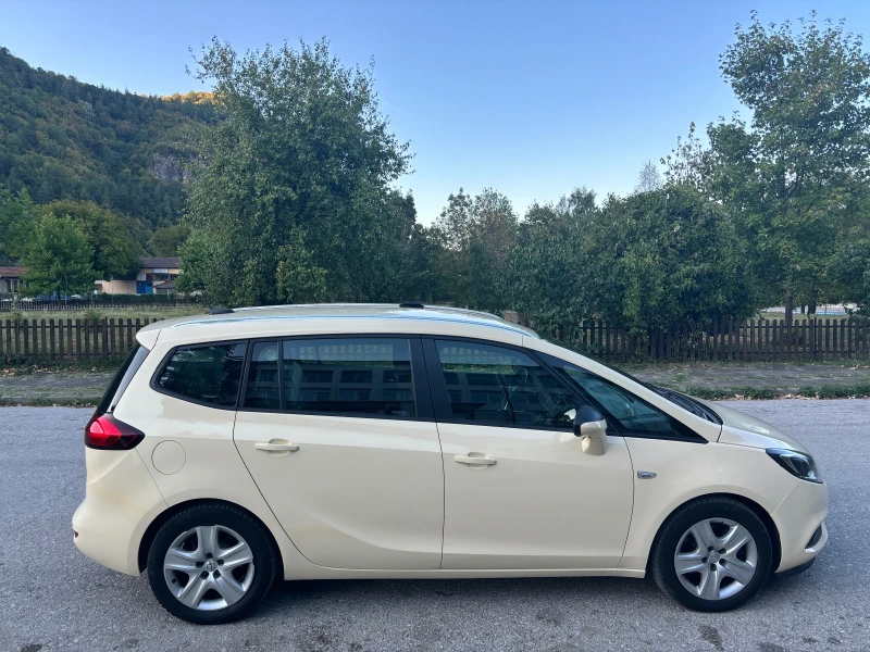 Opel Zafira 2.0 CDTi, снимка 5 - Автомобили и джипове - 47917501