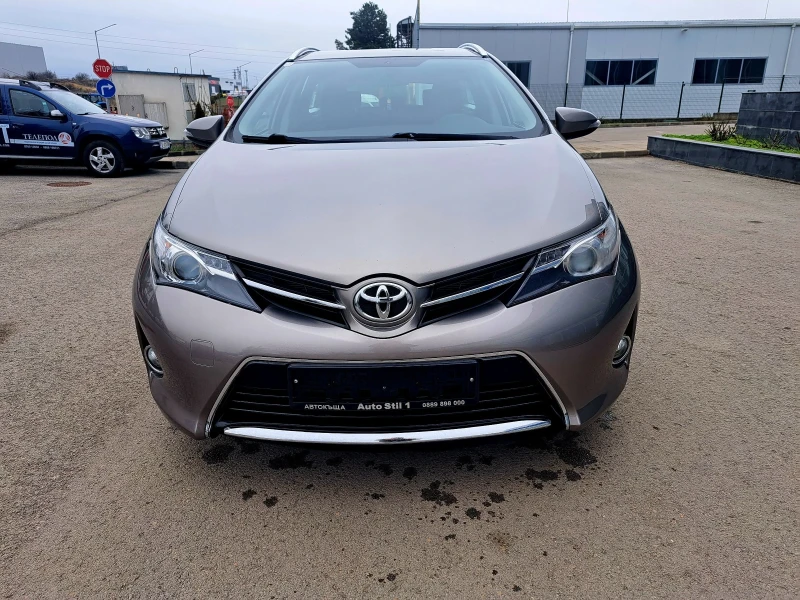 Toyota Auris 1.33 i 101 кс. 6 ск.