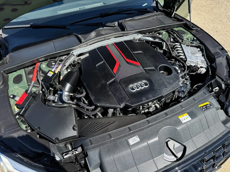 Audi S5 Sportback 55 TDI Matrix Laser, B&O, Massage, CarPl, снимка 8 - Автомобили и джипове - 51830637