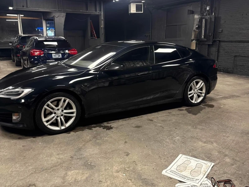 Tesla Model S * AWD * CARFAX * БЕЗ ПЪРВОНАЧАЛНА ВНОСКА, снимка 2 - Автомобили и джипове - 52891689