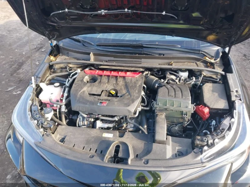 Toyota Corolla 1.6l Gr Premium Plus, снимка 10 - Автомобили и джипове - 53183736