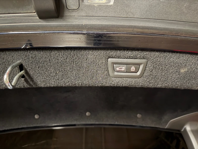 BMW 840 D xDrive 340к.с , снимка 16 - Автомобили и джипове - 53271359