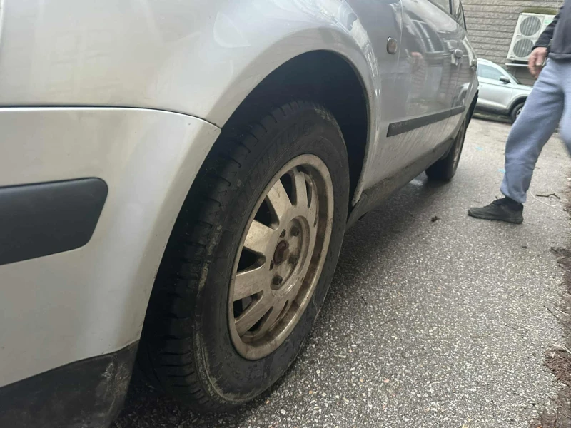 VW Passat няма, снимка 6 - Автомобили и джипове - 53432926