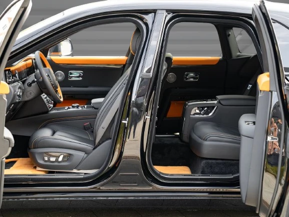 Rolls-Royce Ghost Black Badge Facelift = NEW = Гаранция - изображение 5