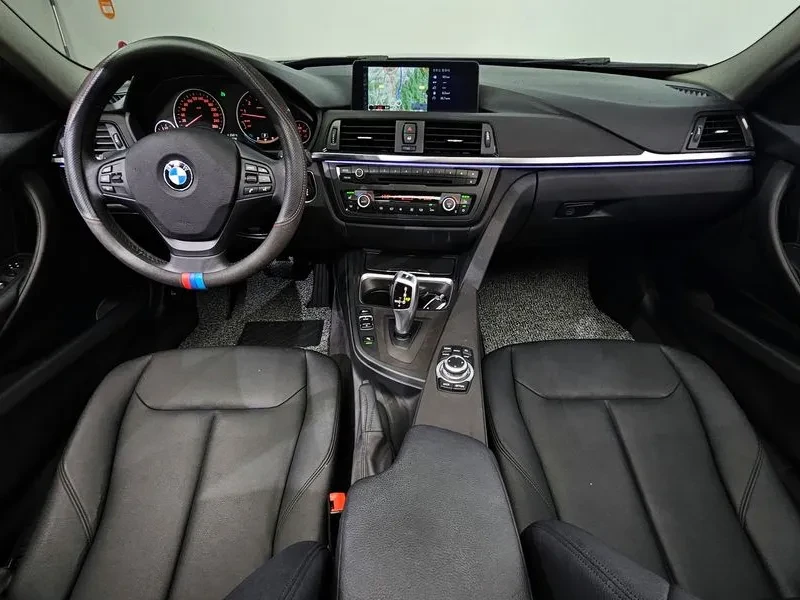 BMW 320, снимка 7 - Автомобили и джипове - 52469962