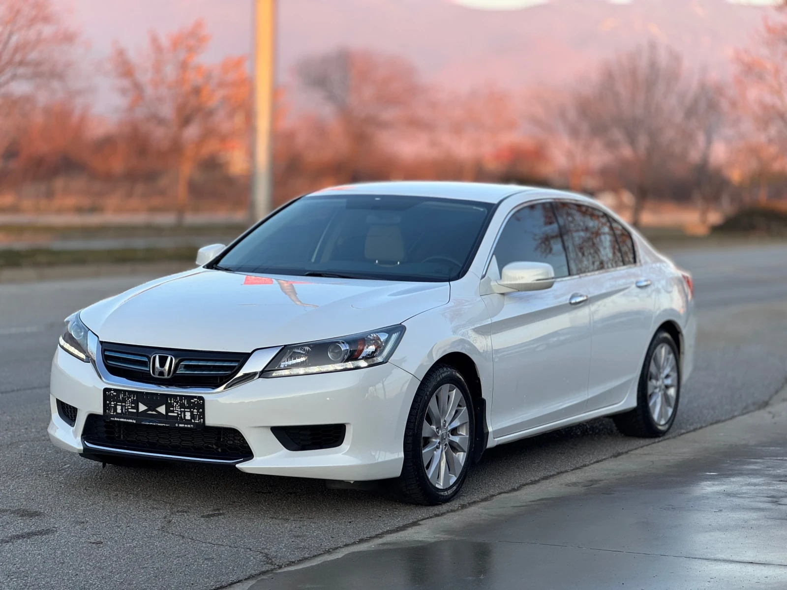 Honda Accord 2.0i Hybrid , снимка 1