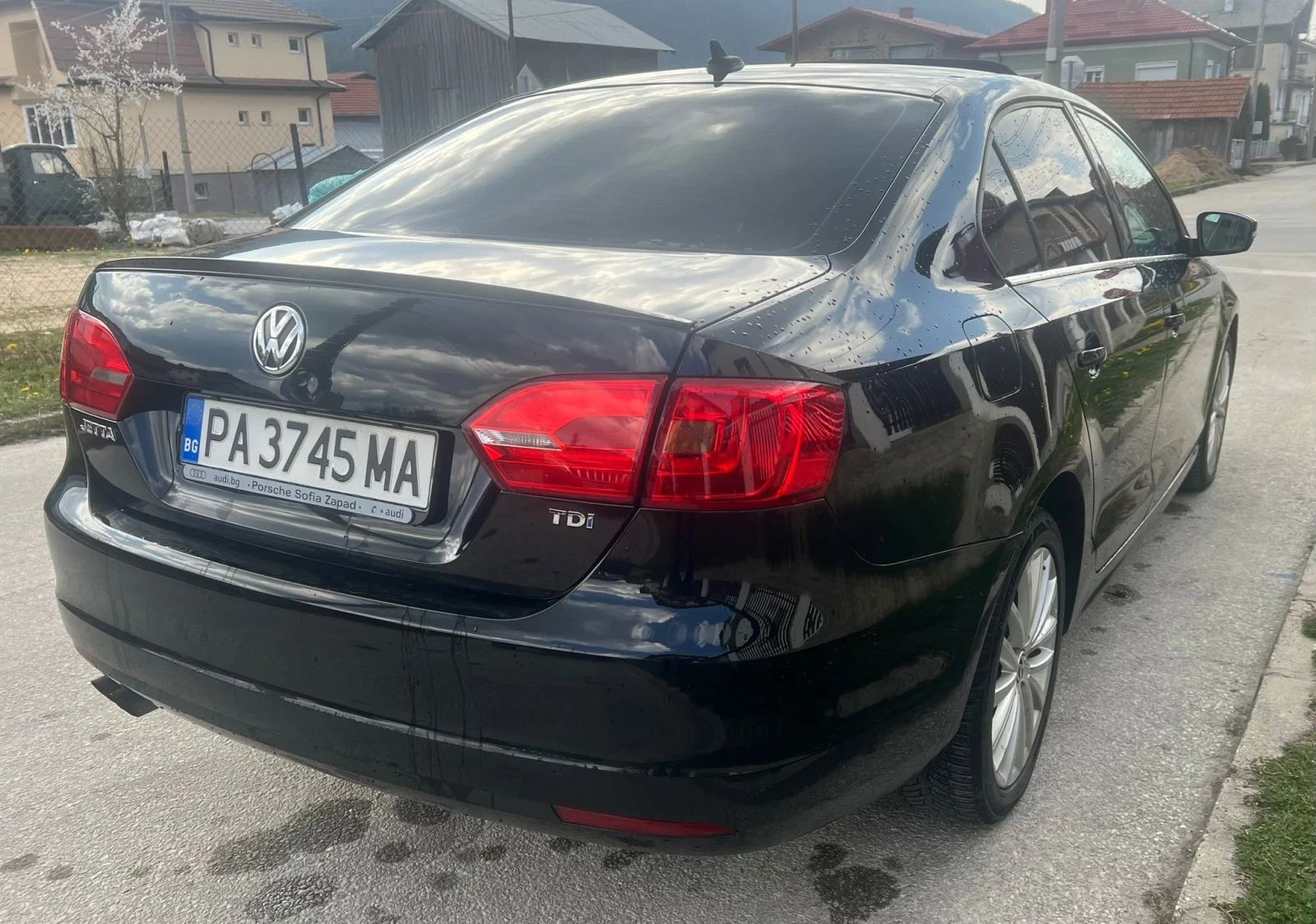 VW Jetta 2.0 TDI DSG EURO 5 - изображение 3