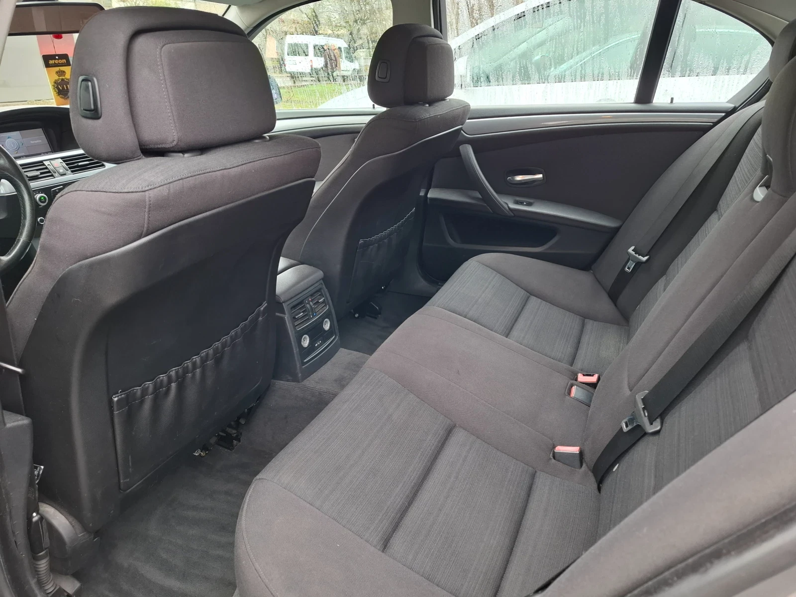 BMW 525 Парктроник/Подгрев/Лизинг | Mobile.bg — изображение 13