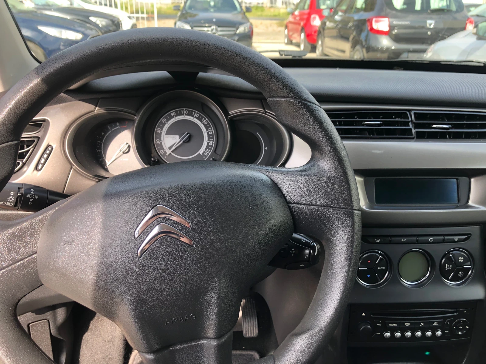 Citroen C3  - изображение 9