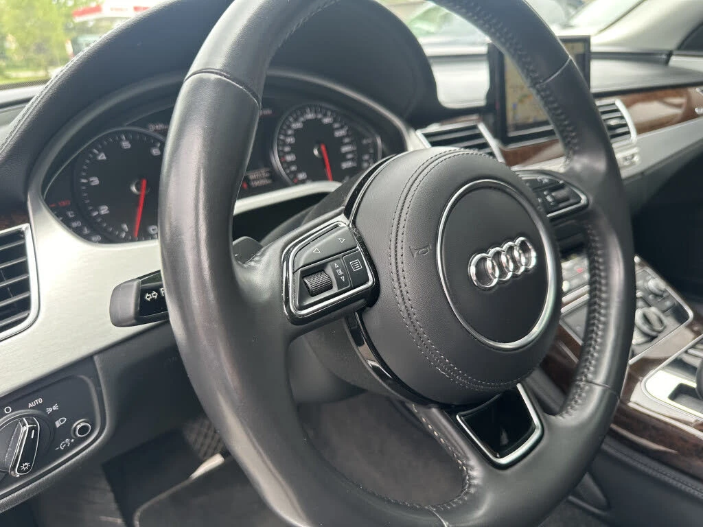 Audi A8 * V6* Premium* АвтоКредит (ЦЕНА ДО БГ) - изображение 8