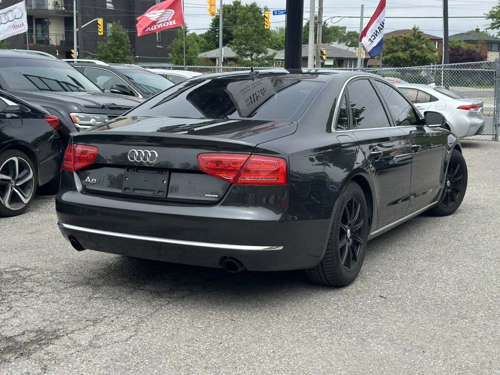 Audi A8 * V6* Premium* АвтоКредит (ЦЕНА ДО БГ) - изображение 4