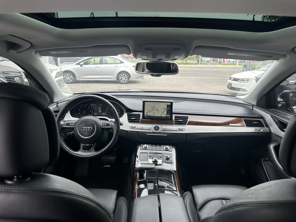 Audi A8 * V6* Premium* АвтоКредит (ЦЕНА ДО БГ) - изображение 9