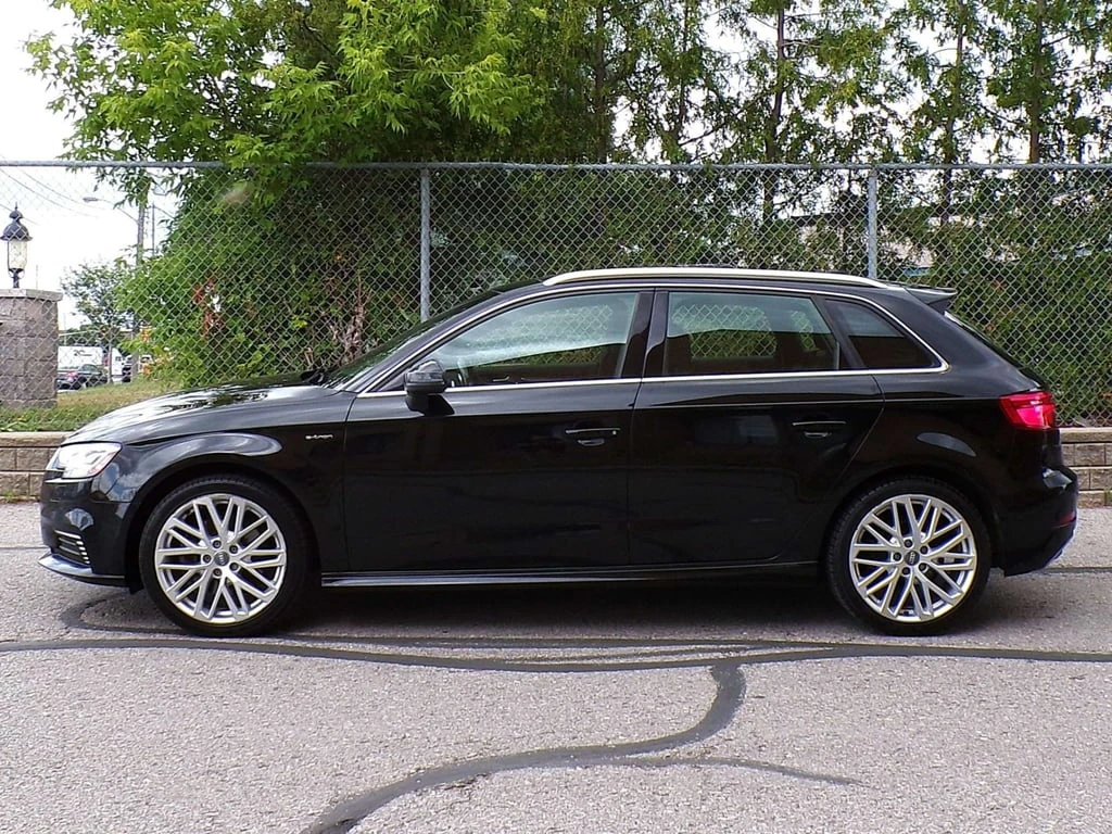 Audi A3 * e tron Prestige, Technik (Canada) * CARFAX *  - изображение 7